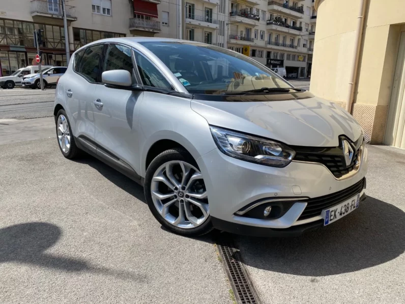 RENAULT SCENIC IV Business Energy Tce 130CH