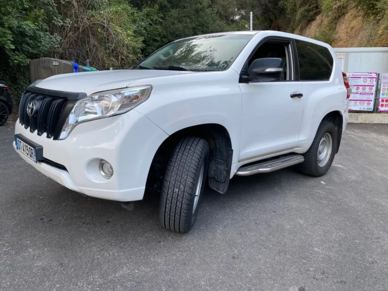 TOYOTA LAND CRUISER V 3.0D4-D 190CH