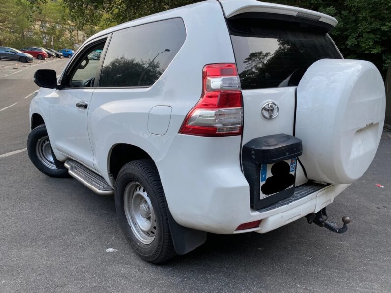 TOYOTA LAND CRUISER V 3.0D4-D 190CH