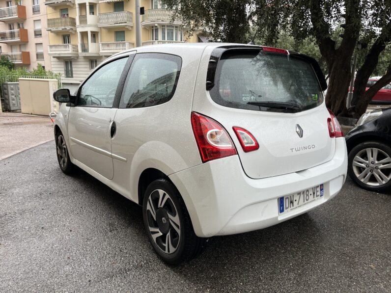 RENAULT TWINGO II Paris 1.2 LEV 75CH