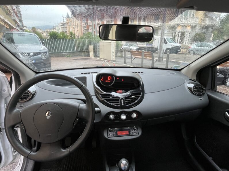 RENAULT TWINGO II Paris 1.2 LEV 75CH