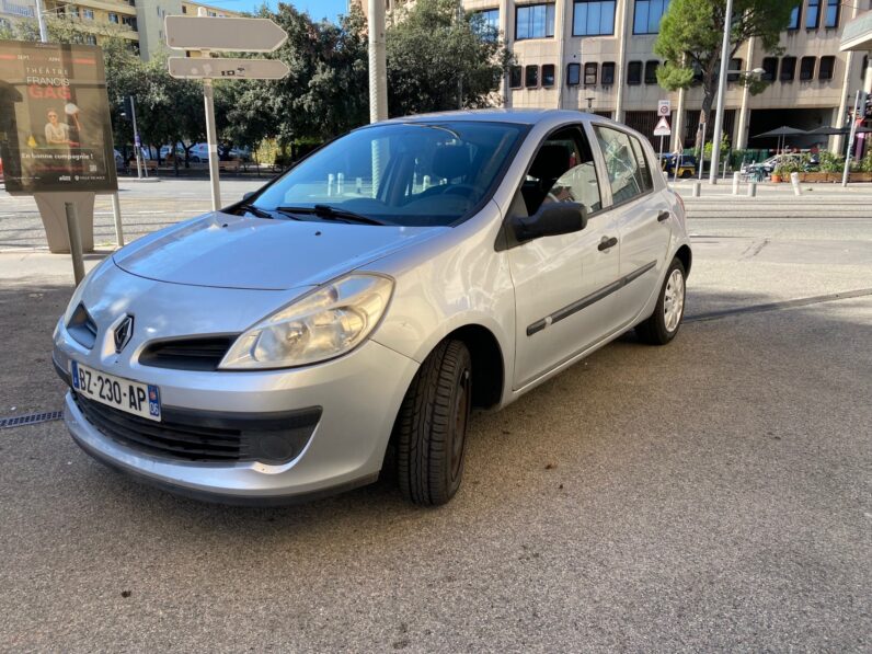 RENAULT CLIO III Expression 1.4i 100CH