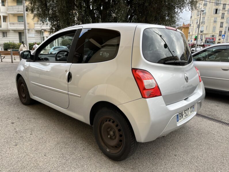 RENAULT TWINGO II Night&Day 75CH