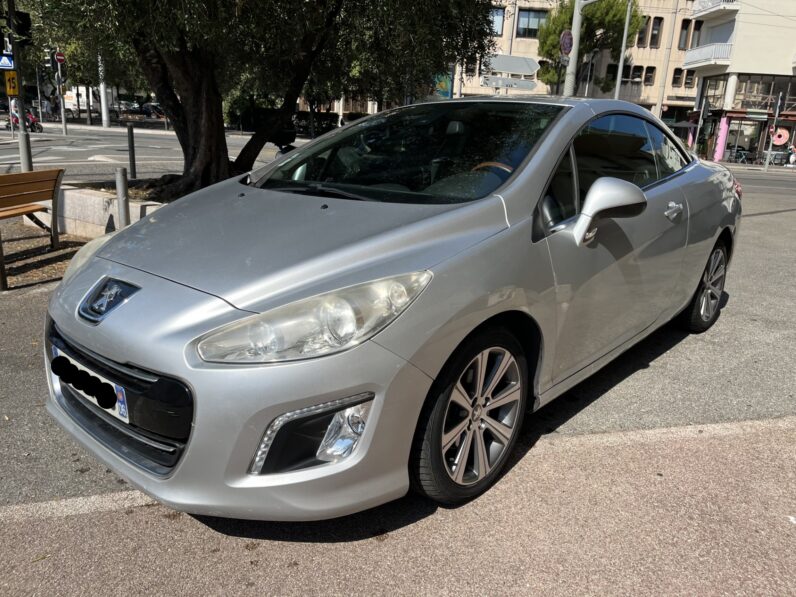 PEUGEOT 308 CC 1.6 e-HDi FAP Sport Pack 115CH