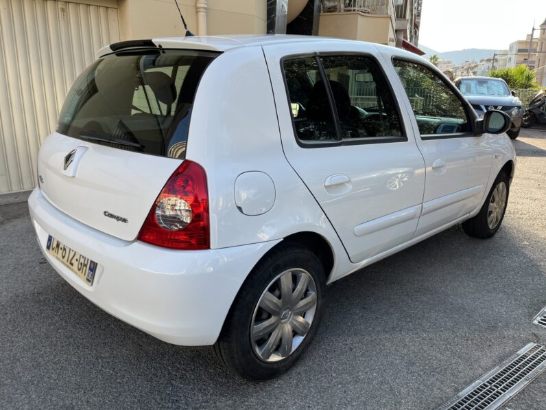 RENAULT CLIO II Campus Bye Bye 1.2i 75CH